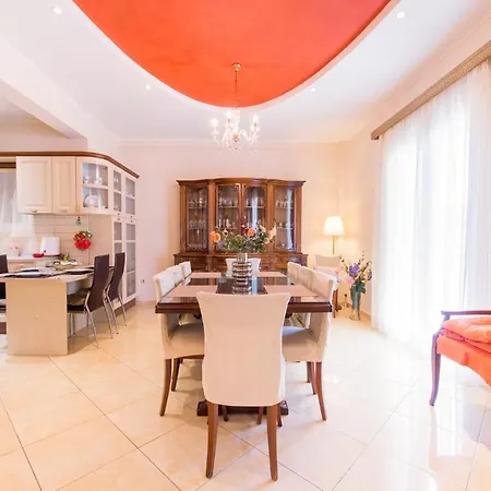Apartment Nespola House